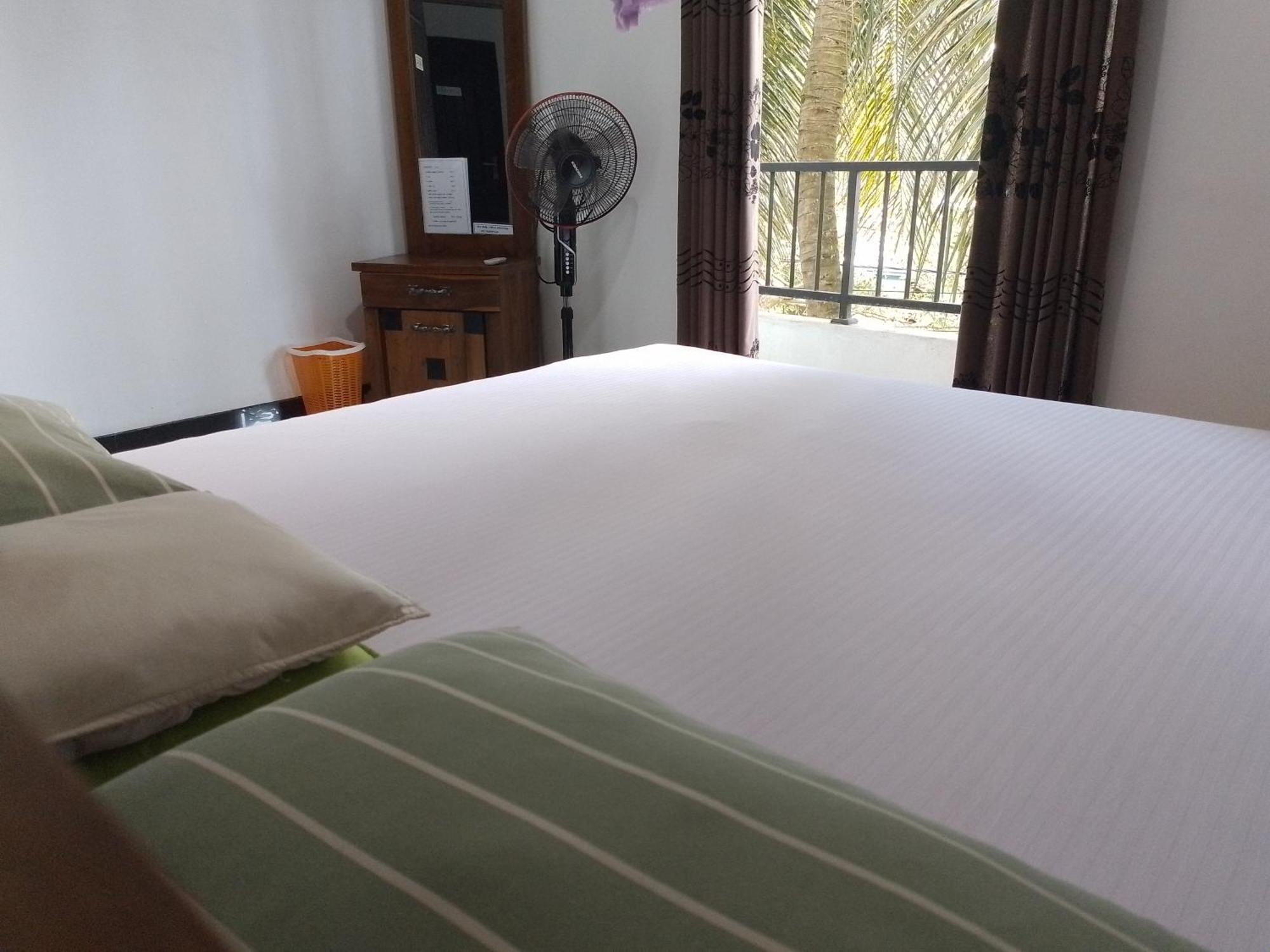 Coco Rooms Гале Екстериор снимка