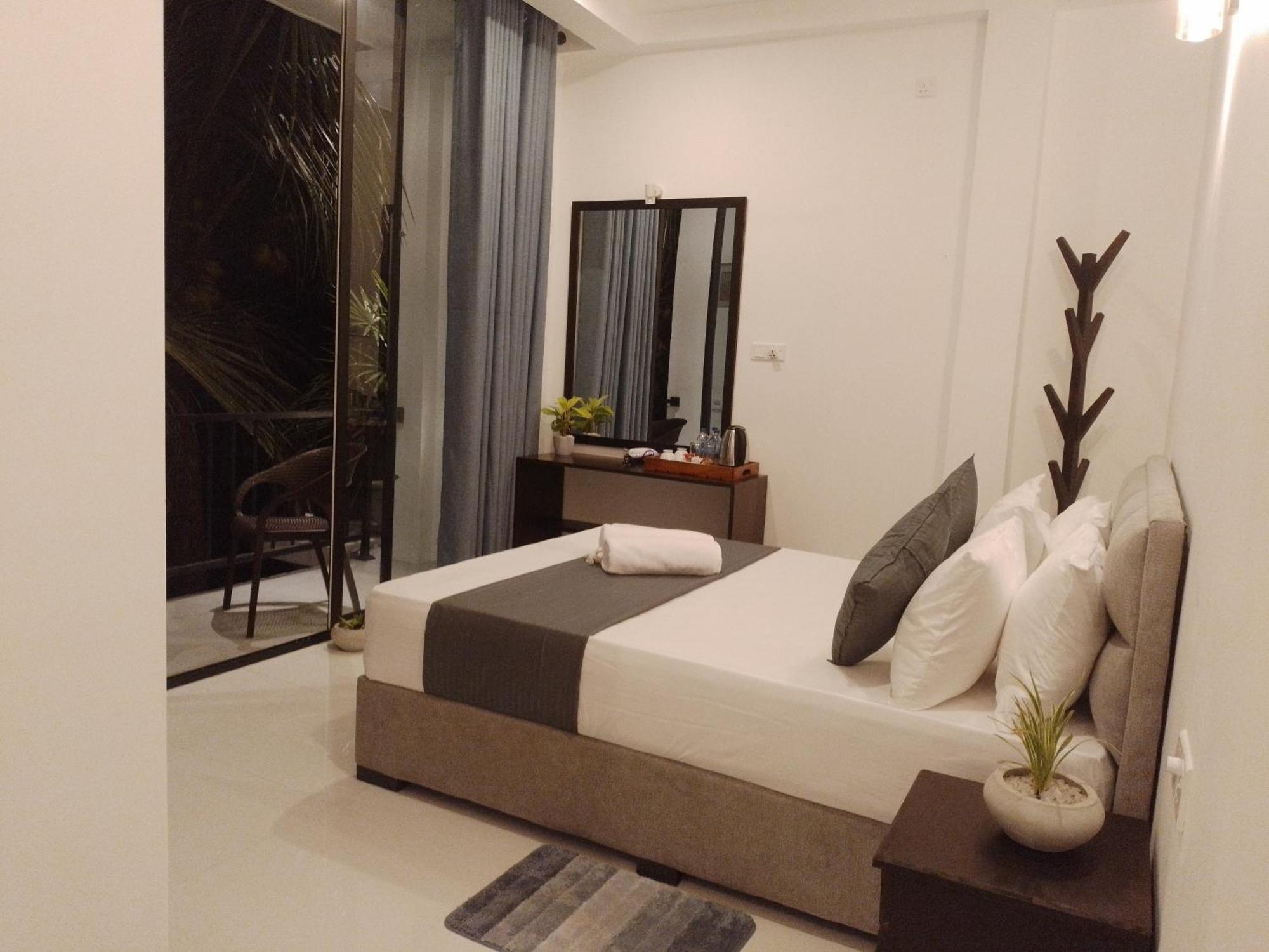 Coco Rooms Гале Екстериор снимка