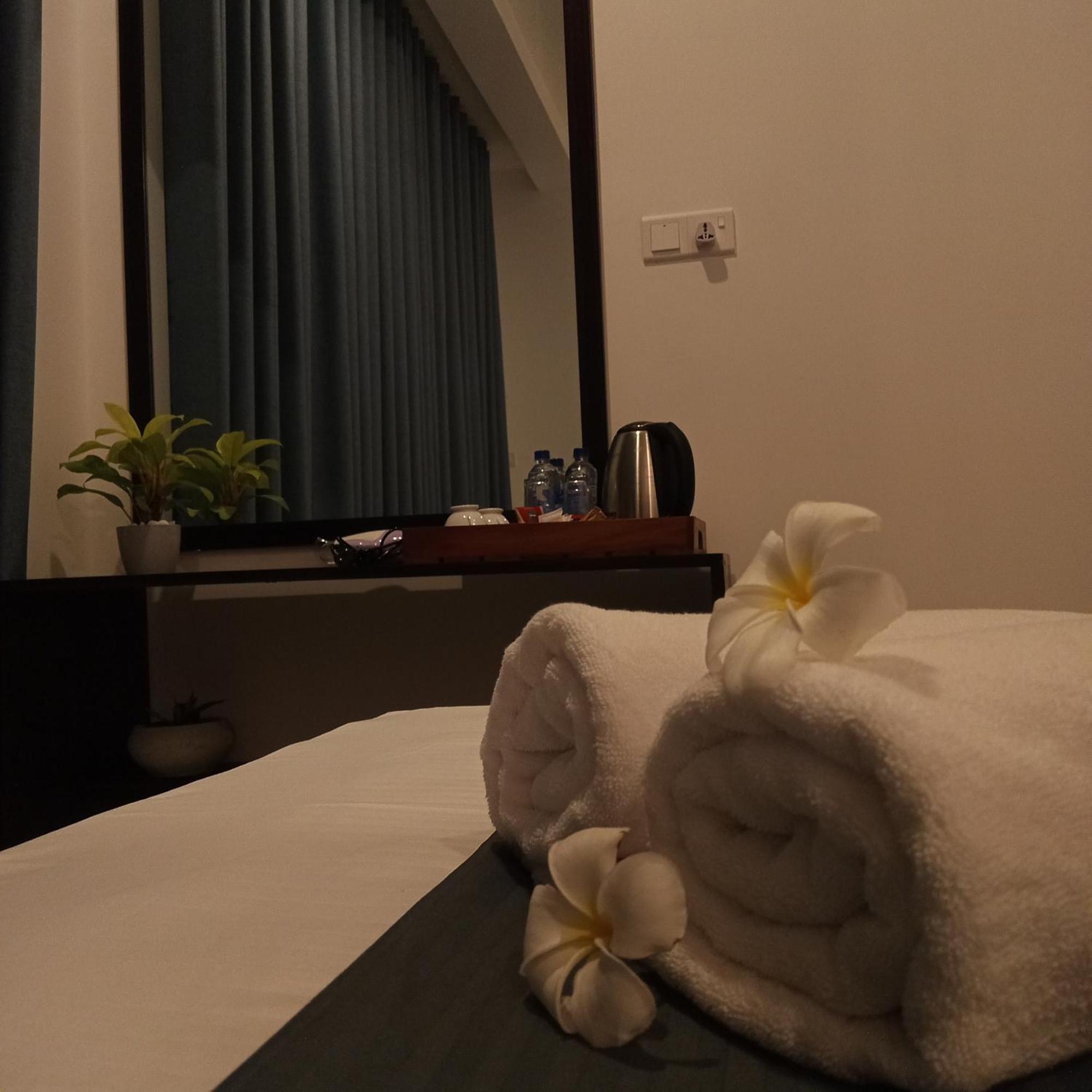 Coco Rooms Гале Екстериор снимка